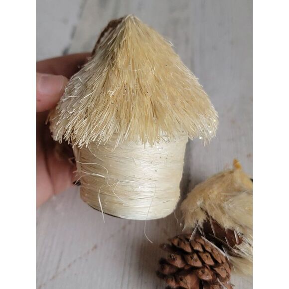 Off white bristle brush birdhouse pine cone set ornament Xmas - Picture 9 of 10